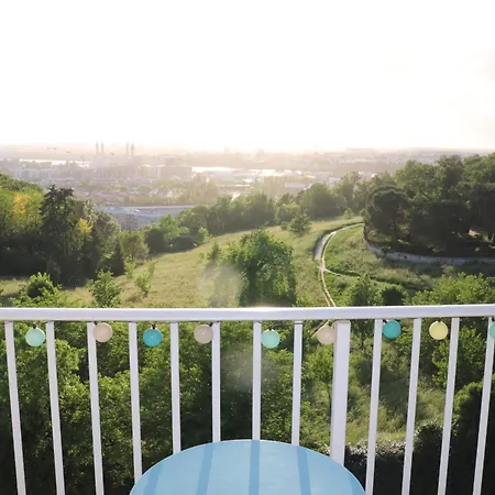 Le Panoramique - Parking, Tram A, Netflix * 瑟农