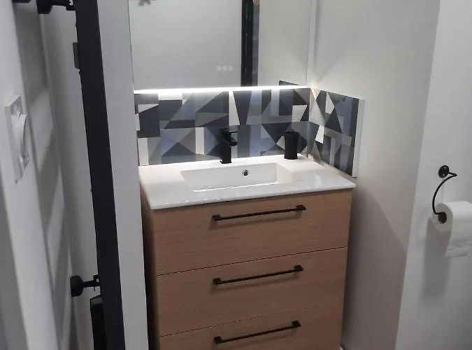 Le Panoramique - Parking, Tram A, Netflix Cenon