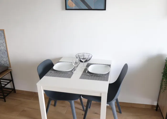 Apartment Le Panoramique - Parking, Tram A, Netflix *